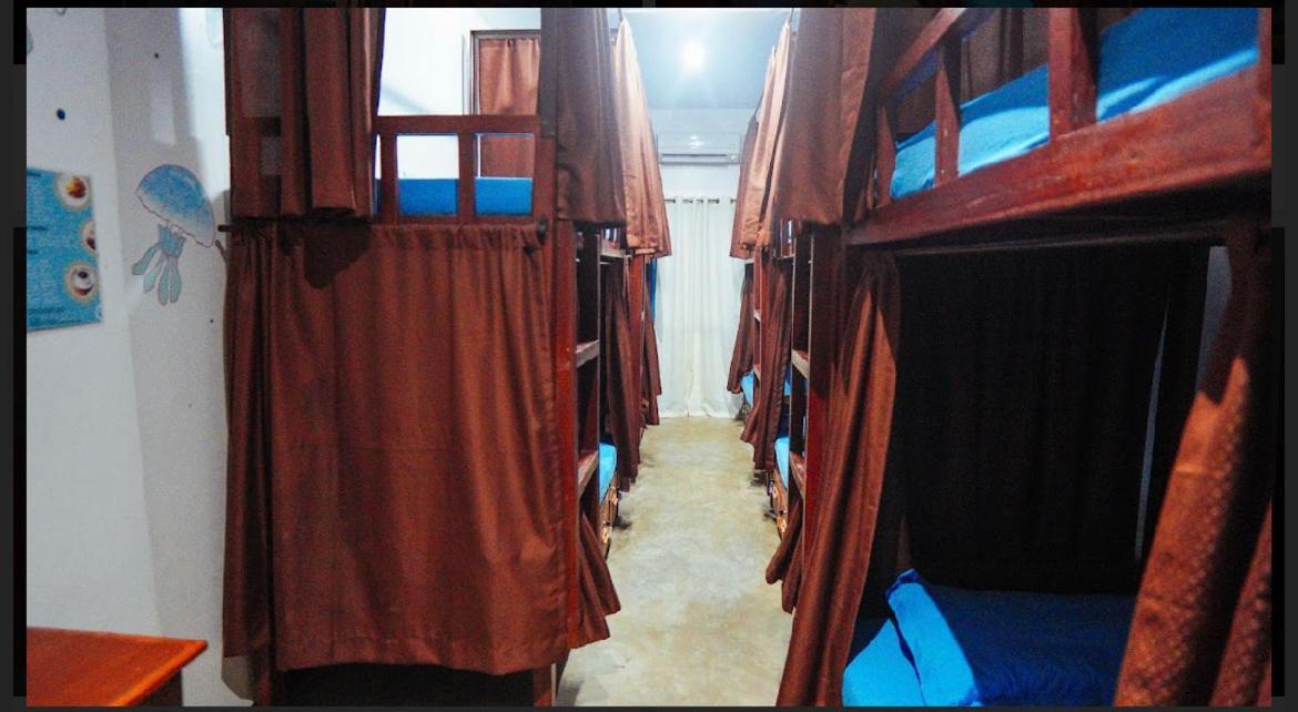 Tres Islas Hostel General Luna  Εξωτερικό φωτογραφία