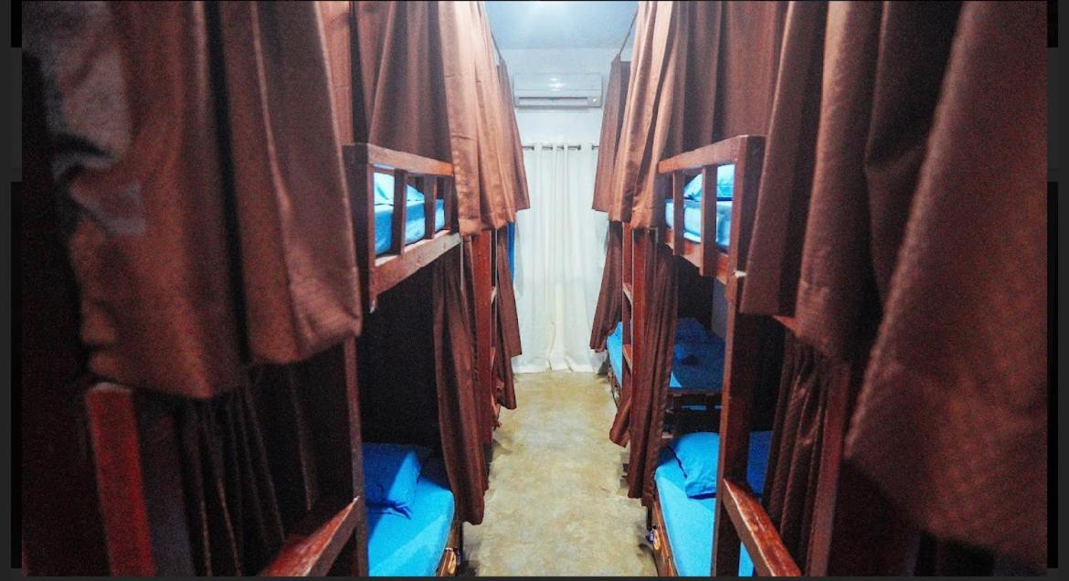 Tres Islas Hostel General Luna  Εξωτερικό φωτογραφία